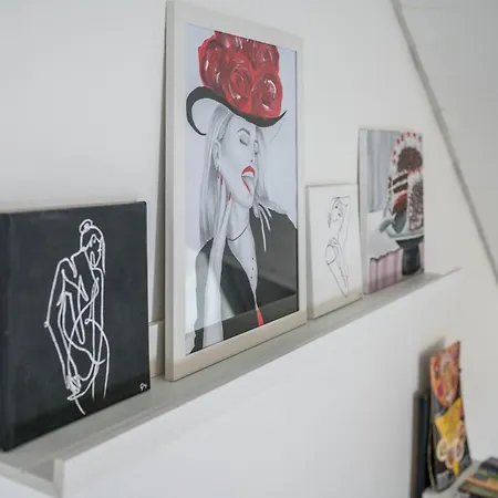 Ferreira's Loft - *